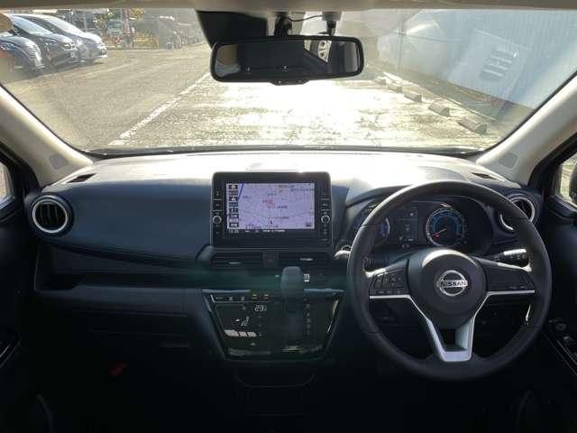 デイズ ６６０　ハイウェイスターＸ　純正デカナビ　アラウンドビューモニター　ブレーキサポート　全周囲カメラ　ＬＥＤ　ドライブレコーダー　イモビライザー　１オーナー　インテリジェントキー　ＥＴＣ　レーンキープ　バックカメラ　ナビＴＶ　アイドリングストップ　オートエアコン　記録簿（4枚目）