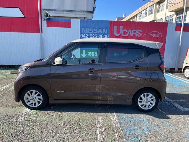 デイズ ６６０　ハイウェイスターＸ　純正デカナビ　アラウンドビューモニター　ブレーキサポート　全周囲カメラ　ＬＥＤ　ドライブレコーダー　イモビライザー　１オーナー　インテリジェントキー　ＥＴＣ　レーンキープ　バックカメラ　ナビＴＶ　アイドリングストップ　オートエアコン　記録簿（5枚目）