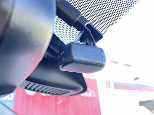 デイズ ６６０　ハイウェイスターＸ　純正デカナビ　アラウンドビューモニター　ブレーキサポート　全周囲カメラ　ＬＥＤ　ドライブレコーダー　イモビライザー　１オーナー　インテリジェントキー　ＥＴＣ　レーンキープ　バックカメラ　ナビＴＶ　アイドリングストップ　オートエアコン　記録簿（9枚目）