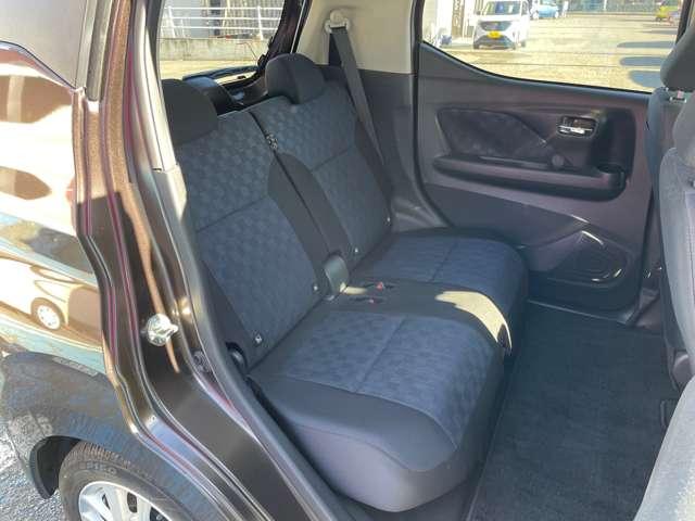 デイズ ６６０　ハイウェイスターＸ　純正デカナビ　アラウンドビューモニター　ブレーキサポート　全周囲カメラ　ＬＥＤ　ドライブレコーダー　イモビライザー　１オーナー　インテリジェントキー　ＥＴＣ　レーンキープ　バックカメラ　ナビＴＶ　アイドリングストップ　オートエアコン　記録簿（17枚目）