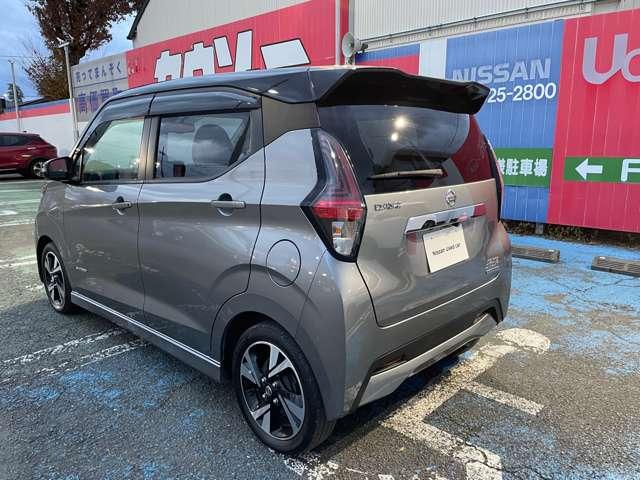 デイズ ６６０　ハイウェイスターＧターボ　プロパイロット　エディション　純正デカナビＴＶ　アラウンドビューモニター　アルミ　イモビ　エアバック　ＥＴＣ車載器　ＬＥＤヘッドライト　レーダークルーズ　インテリジェントキー　レーンアシスト　キーレス　ドライブレコーダー　サイドカメラ　アイドリングストップ　エアコン　ＡＢＳ（5枚目）