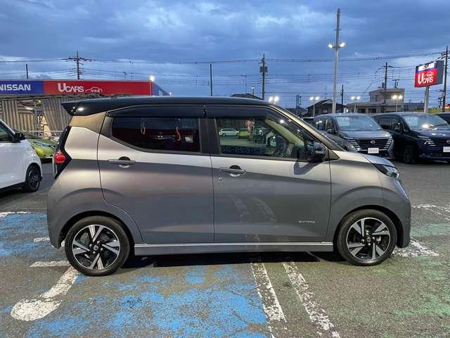 デイズ ６６０　ハイウェイスターＧターボ　プロパイロット　エディション　純正デカナビＴＶ　アラウンドビューモニター　アルミ　イモビ　エアバック　ＥＴＣ車載器　ＬＥＤヘッドライト　レーダークルーズ　インテリジェントキー　レーンアシスト　キーレス　ドライブレコーダー　サイドカメラ　アイドリングストップ　エアコン　ＡＢＳ（8枚目）