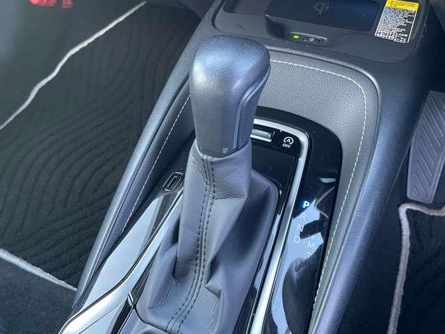 カローラスポーツ Ｇ　スタイルパッケージ　クルーズコントロール　オートハイビーム　フルセグ　ＥＴＣ　トムスフロントスポイラー　Ｂｌｕｅｔｏｏｔｈ　フォグランプ　ワンオーナー　アイドリングストップ　バックカメラ　ターボ（17枚目）