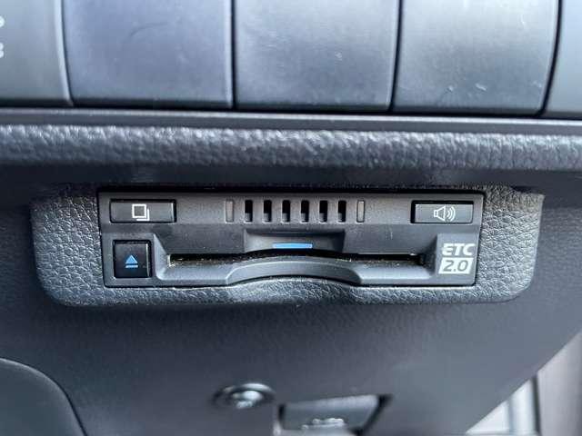 カローラスポーツ Ｇ　スタイルパッケージ　クルーズコントロール　オートハイビーム　フルセグ　ＥＴＣ　トムスフロントスポイラー　Ｂｌｕｅｔｏｏｔｈ　フォグランプ　ワンオーナー　アイドリングストップ　バックカメラ　ターボ（18枚目）