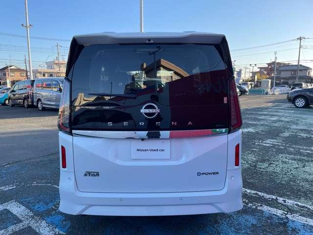 セレナ e-パワー ハイウェイスターV 1.4 e-POWER ハイウェイスターV 純正コネクトナビTV 後席モニター プロパイロット ETC2.0 前後ドラレコ スマートミラー ワンオーナー Bluetooth アラウンドビュー(3枚目)