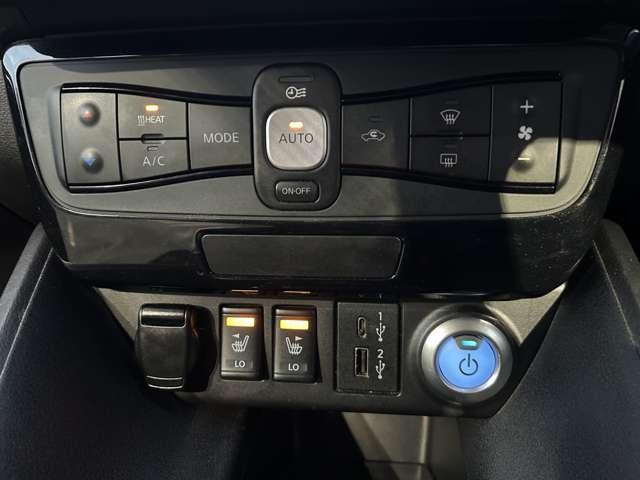 リーフ e+ X 純正ナビTV プロパイロット ワンオ-ナ-車 LEDライト アダプティブクルーズコントロール ETC インテリキー バックカメラ 点検記録簿 メモリーナビ オートエアコン サイドエアバック Wエアバック AW ナビTV キーフリー(11枚目)