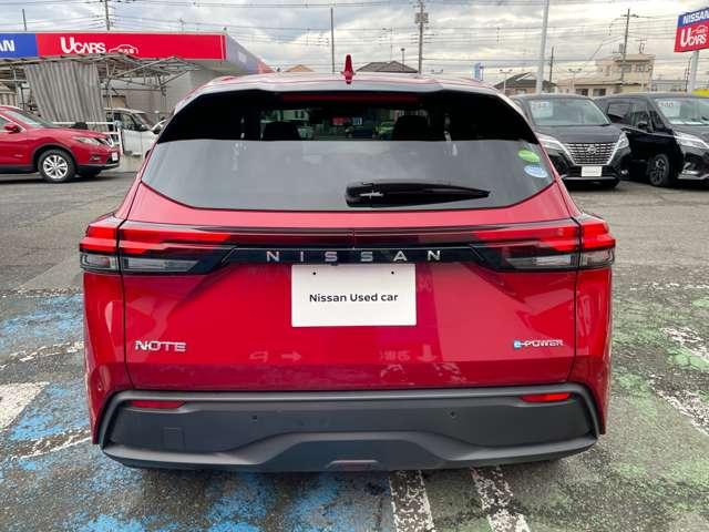 ノート １．２　Ｘ　純正ナビＴＶ　プロパイロット　リアカメラ　衝突被害軽減ブレ－キ　全方位カメラ　ＥＴＣ付　ＬＥＤヘッドライト　レーダークルーズ　レーンアシスト　インテリジェントキー　盗難防止システム　ワンセグＴＶ　ＴＶナビ　サイドカーテンエアバック（3枚目）