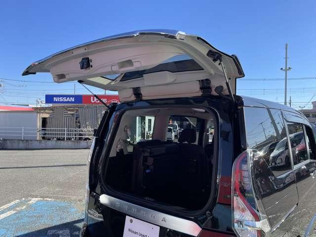 セレナ ｅ－パワー　ハイウェイスターＶ　ｅ－ＰＯＷＥＲ　１０インチ純正メモリーナビＭＭ５２１Ｄ－Ｌ　フルセグ　Ｂｌｕｅｔｏｏｔｈ　ＣＤ／ＤＶＤ／Ｂｌｕｅ－ｒａｙ　後席フリップダウンモニター　前後ドライブレコーダー　プロパイロット（25枚目）