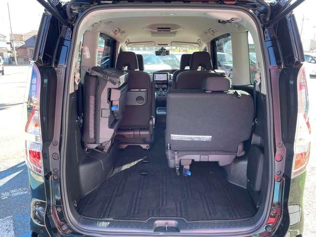 セレナ ｅ－パワー　ハイウェイスターＶ　ｅ－ＰＯＷＥＲ　１０インチ純正メモリーナビＭＭ５２１Ｄ－Ｌ　フルセグ　Ｂｌｕｅｔｏｏｔｈ　ＣＤ／ＤＶＤ／Ｂｌｕｅ－ｒａｙ　後席フリップダウンモニター　前後ドライブレコーダー　プロパイロット（39枚目）