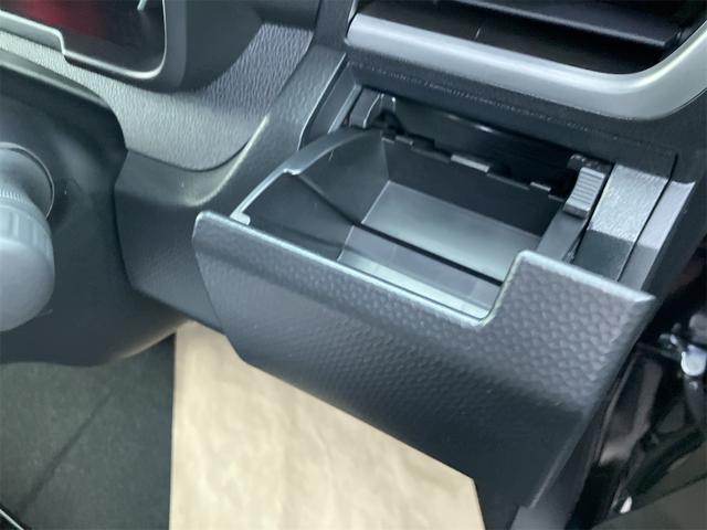 ルーミー カスタムＧ　全周囲カメラ　両側電動スライドドア　クリアランスソナー　オートクルーズコントロール　衝突被害軽減システム　アルミホイール　オートライト　ＬＥＤヘッドランプ　スマートキー　アイドリングストップ（58枚目）