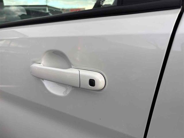 ソリオ ハイブリッドMZ 登録済み未使用車 全周囲カメラ TV クリアランスソナー オートクルーズコントロール レーンアシスト 衝突被害軽減システム 両側電動スライドドア オートライト LEDヘッドランプ スマートキー(44枚目)