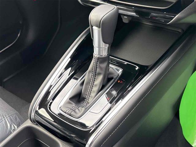 ヴェゼル ｅ：ＨＥＶ　Ｚ　バックカメラ　クリアランスソナー　オートクルーズコントロール　衝突被害軽減システム　オートライト　ＬＥＤヘッドランプ　電動リアゲート　アルミホイール　スマートキー　電動格納ミラー　シートヒーター（9枚目）