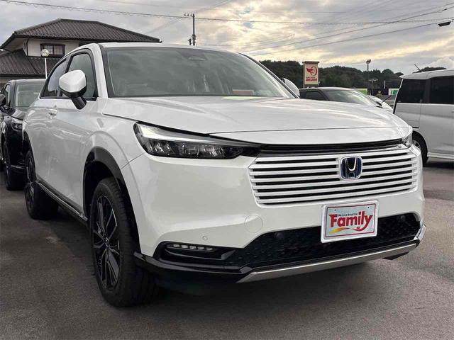 ヴェゼル ｅ：ＨＥＶ　Ｚ　バックカメラ　クリアランスソナー　オートクルーズコントロール　衝突被害軽減システム　オートライト　ＬＥＤヘッドランプ　電動リアゲート　アルミホイール　スマートキー　電動格納ミラー　シートヒーター（18枚目）