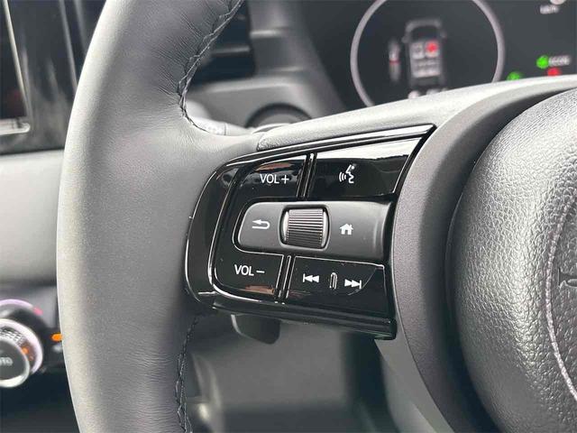 ヴェゼル ｅ：ＨＥＶ　Ｚ　バックカメラ　クリアランスソナー　オートクルーズコントロール　衝突被害軽減システム　オートライト　ＬＥＤヘッドランプ　電動リアゲート　アルミホイール　スマートキー　電動格納ミラー　シートヒーター（48枚目）