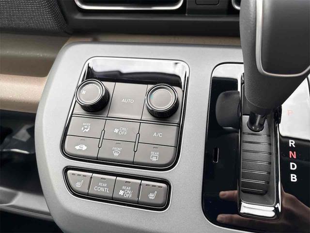 この度は当店のお車をご覧になっていただき、誠にありがとうございます。じっくり現車確認して頂けるよう、ご準備を致します！