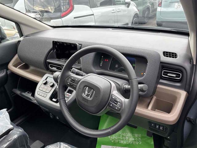 当店のお車をご覧いただきましてありがとうございます。お車についてのご質問やお見積りのご依頼、ご購入にあたってのご相談などお気軽にお問い合わせ下さい！