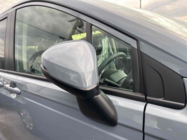 ご覧頂きまして誠に有難うございます！！是非ご来店して頂き、実際にご覧になって頂ければと思います。お客様からのご連絡をスタッフ一同、心よりお待ちしております