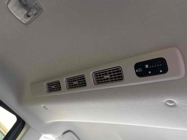 この度は当店のお車をご覧になっていただき、誠にありがとうございます。じっくり現車確認して頂けるよう、ご準備を致します！