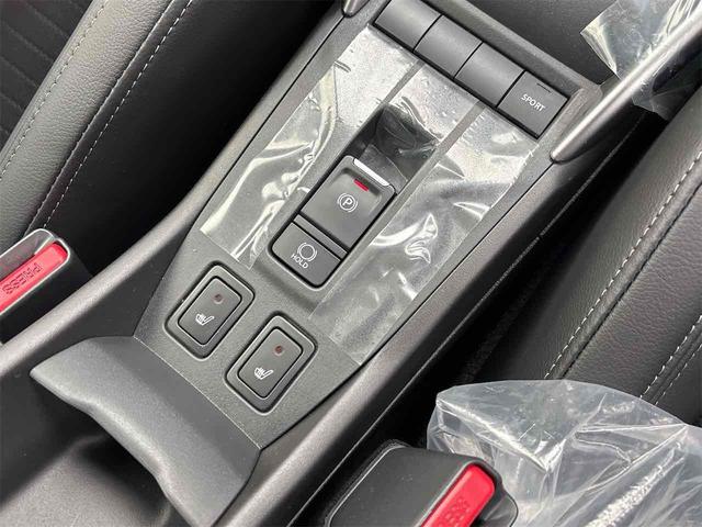 フロンクス ベースグレード　登録済み未使用車　全周囲カメラ　クリアランスソナー　オートクルーズコントロール　レーンアシスト　衝突被害軽減システム　ナビ　オートライト　ＬＥＤヘッドランプ　アルミホイール　スマートキー（26枚目）