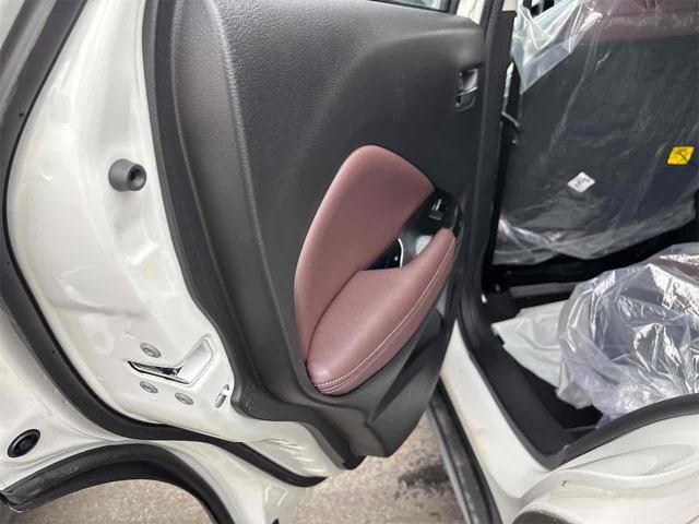 フロンクス ベースグレード　登録済み未使用車　全周囲カメラ　クリアランスソナー　オートクルーズコントロール　レーンアシスト　衝突被害軽減システム　ナビ　オートライト　ＬＥＤヘッドランプ　アルミホイール　スマートキー（58枚目）