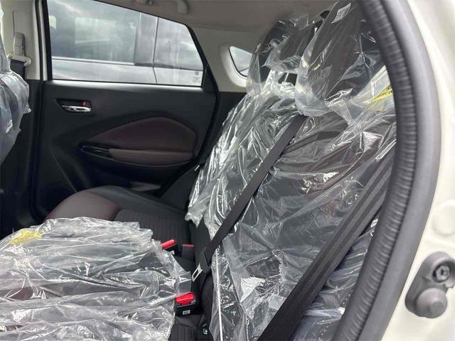 フロンクス ベースグレード　登録済み未使用車　全周囲カメラ　クリアランスソナー　オートクルーズコントロール　レーンアシスト　衝突被害軽減システム　ナビ　オートライト　ＬＥＤヘッドランプ　アルミホイール　スマートキー（59枚目）