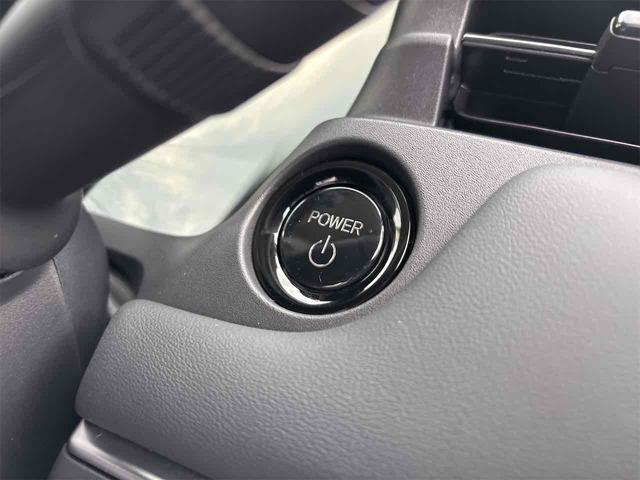 ヴェゼル ｅ：ＨＥＶ　Ｚ　登録済み未使用車　バックカメラ　クリアランスソナー　オートクルーズコントロール　レーンアシスト　衝突被害軽減システム　オートライト　ＬＥＤヘッドランプ　電動リアゲート　アルミホイール　スマートキー（13枚目）