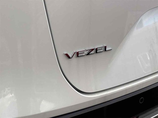 ヴェゼル ｅ：ＨＥＶ　Ｚ　登録済み未使用車　バックカメラ　クリアランスソナー　オートクルーズコントロール　レーンアシスト　衝突被害軽減システム　オートライト　ＬＥＤヘッドランプ　電動リアゲート　アルミホイール　スマートキー（34枚目）