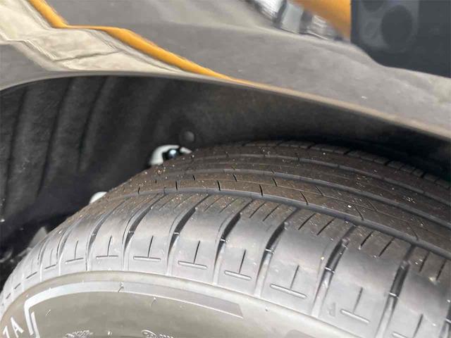 ヴェゼル ｅ：ＨＥＶ　Ｚ　登録済み未使用車　バックカメラ　クリアランスソナー　オートクルーズコントロール　レーンアシスト　衝突被害軽減システム　オートライト　ＬＥＤヘッドランプ　電動リアゲート　アルミホイール　スマートキー（39枚目）