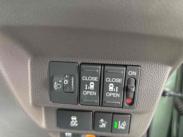 フリード G・ホンダセンシング ドライブレコーダー ETC バックカメラ ナビ TV クリアランスソナー オートクルーズコントロール レーンアシスト 衝突被害軽減システム 両側電動スライドドア オートライト スマートキー(13枚目)