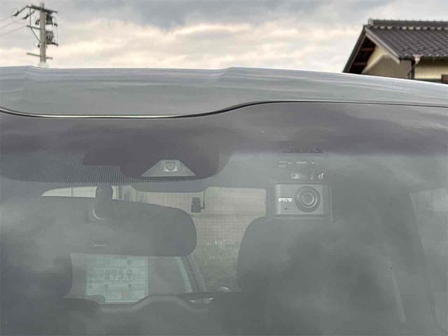 フリード G・ホンダセンシング ドライブレコーダー ETC バックカメラ ナビ TV クリアランスソナー オートクルーズコントロール レーンアシスト 衝突被害軽減システム 両側電動スライドドア オートライト スマートキー(26枚目)