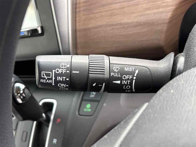 フリード G・ホンダセンシング ドライブレコーダー ETC バックカメラ ナビ TV クリアランスソナー オートクルーズコントロール レーンアシスト 衝突被害軽減システム 両側電動スライドドア オートライト スマートキー(55枚目)