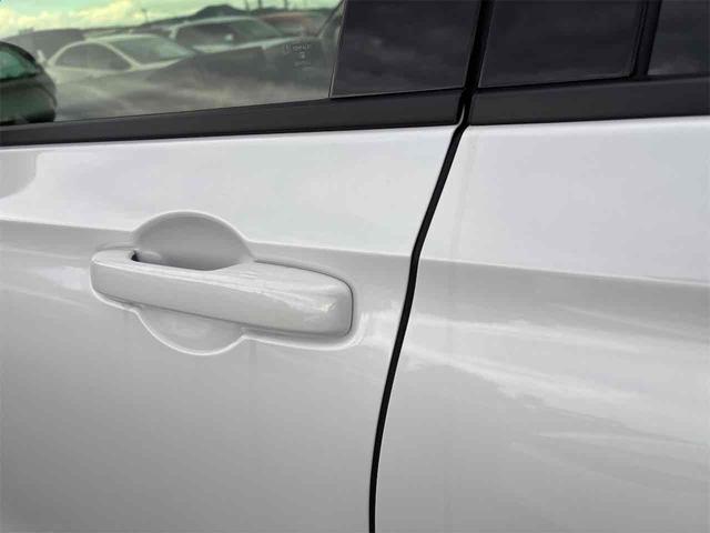 ヴェゼル ｅ：ＨＥＶ　Ｚ　登録済み未使用車　バックカメラ　クリアランスソナー　オートクルーズコントロール　レーンアシスト　衝突被害軽減システム　オートライト　ＬＥＤヘッドランプ　電動リアゲート　アルミホイール　スマートキー（44枚目）