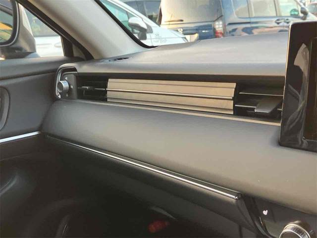 ヴェゼル ｅ：ＨＥＶ　Ｚ　バックカメラ　クリアランスソナー　オートクルーズコントロール　レーンアシスト　衝突被害軽減システム　オートライト　ＬＥＤヘッドランプ　アルミホイール　スマートキー　アイドリングストップ　電動格納ミラー（45枚目）