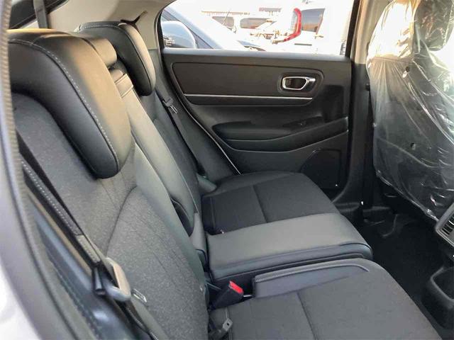 ヴェゼル ｅ：ＨＥＶ　Ｚ　バックカメラ　クリアランスソナー　オートクルーズコントロール　レーンアシスト　衝突被害軽減システム　オートライト　ＬＥＤヘッドランプ　アルミホイール　スマートキー　アイドリングストップ　電動格納ミラー（52枚目）