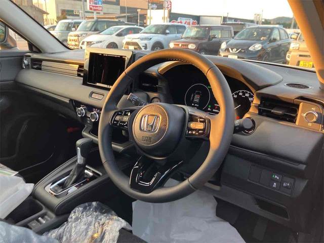 毎回座るフロントシート。運転席は必ず使用する部分ですので、座り心地が重要です！