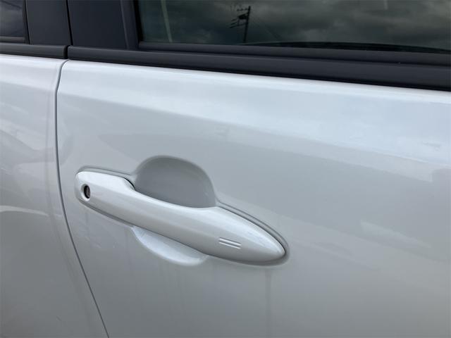 アクア Ｘ　ＥＴＣ　バックカメラ　ナビ　オートクルーズコントロール　レーンアシスト　衝突被害軽減システム　オートマチックハイビーム　オートライト　ＬＥＤヘッドランプ　スマートキー　電動格納ミラー　１００Ｖ電源（31枚目）