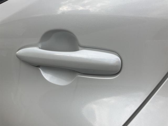 アクア Ｘ　ＥＴＣ　バックカメラ　ナビ　オートクルーズコントロール　レーンアシスト　衝突被害軽減システム　オートマチックハイビーム　オートライト　ＬＥＤヘッドランプ　スマートキー　電動格納ミラー　１００Ｖ電源（41枚目）