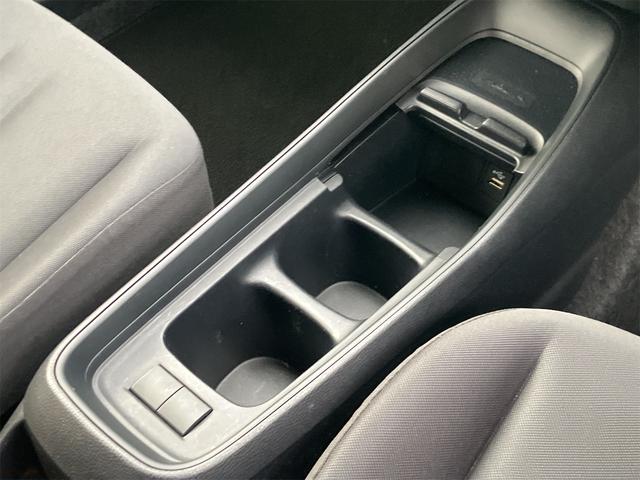 アクア Ｘ　ＥＴＣ　バックカメラ　ナビ　オートクルーズコントロール　レーンアシスト　衝突被害軽減システム　オートマチックハイビーム　オートライト　ＬＥＤヘッドランプ　スマートキー　電動格納ミラー　１００Ｖ電源（47枚目）