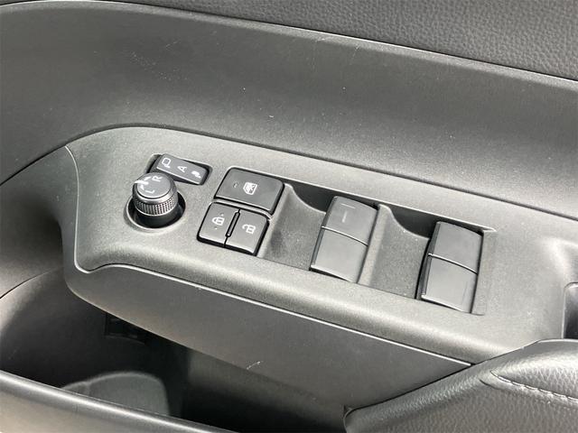 アクア Ｘ　ドライブレコーダー　ＥＴＣ　バックカメラ　ナビ　クリアランスソナー　オートクルーズコントロール　レーンアシスト　衝突被害軽減システム　オートマチックハイビーム　オートライト　ＬＥＤヘッドランプ（15枚目）