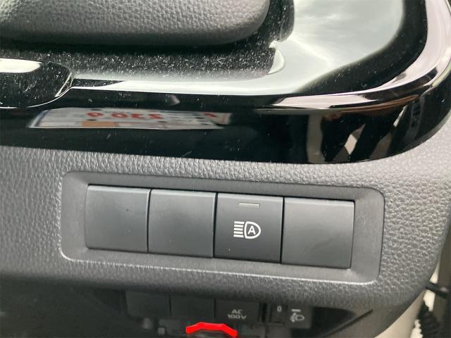 アクア Ｘ　ドライブレコーダー　ＥＴＣ　バックカメラ　ナビ　クリアランスソナー　オートクルーズコントロール　レーンアシスト　衝突被害軽減システム　オートマチックハイビーム　オートライト　ＬＥＤヘッドランプ（27枚目）