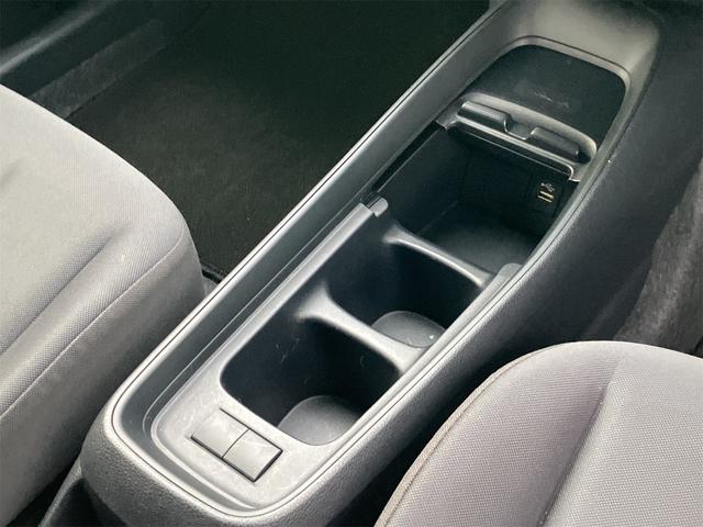 アクア Ｘ　ドライブレコーダー　ＥＴＣ　バックカメラ　ナビ　クリアランスソナー　オートクルーズコントロール　レーンアシスト　衝突被害軽減システム　オートマチックハイビーム　オートライト　ＬＥＤヘッドランプ（51枚目）