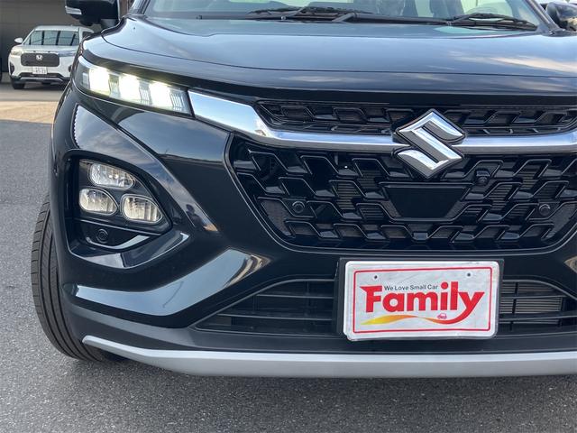 フロンクス ベースグレード　バックカメラ　クリアランスソナー　オートクルーズコントロール　レーンアシスト　衝突被害軽減システム　ナビ　ＴＶ　オートライト　ＬＥＤヘッドランプ　アルミホイール　スマートキー　アイドリングストップ（23枚目）