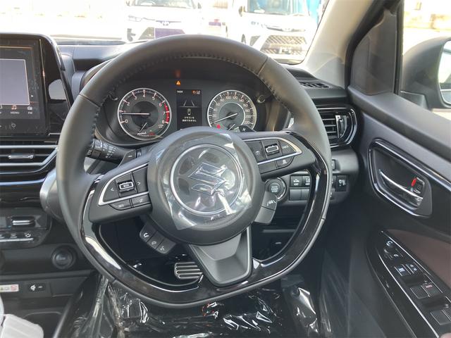 フロンクス ベースグレード　バックカメラ　クリアランスソナー　オートクルーズコントロール　レーンアシスト　衝突被害軽減システム　ナビ　ＴＶ　オートライト　ＬＥＤヘッドランプ　アルミホイール　スマートキー　アイドリングストップ（33枚目）