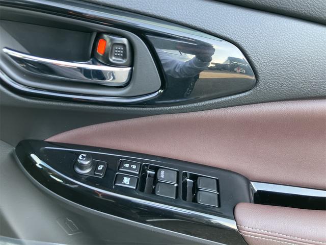 フロンクス ベースグレード　バックカメラ　クリアランスソナー　オートクルーズコントロール　レーンアシスト　衝突被害軽減システム　ナビ　ＴＶ　オートライト　ＬＥＤヘッドランプ　アルミホイール　スマートキー　アイドリングストップ（38枚目）