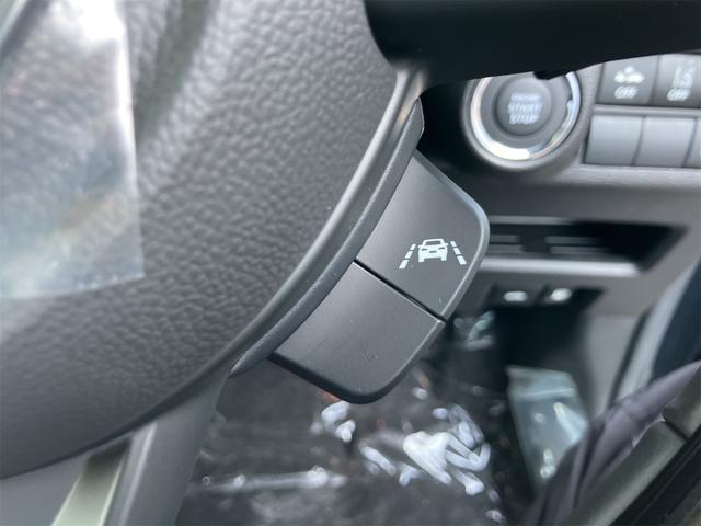 フロンクス ベースグレード　バックカメラ　クリアランスソナー　オートクルーズコントロール　レーンアシスト　衝突被害軽減システム　ナビ　ＴＶ　オートライト　ＬＥＤヘッドランプ　アルミホイール　スマートキー　アイドリングストップ（43枚目）