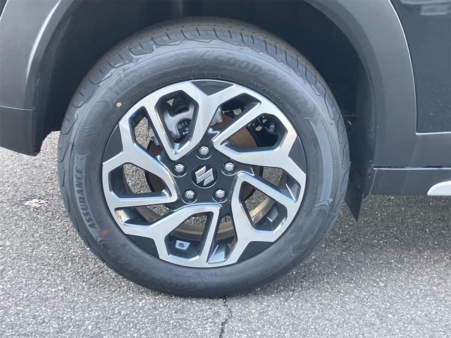 フロンクス ベースグレード　バックカメラ　クリアランスソナー　オートクルーズコントロール　レーンアシスト　衝突被害軽減システム　ナビ　ＴＶ　オートライト　ＬＥＤヘッドランプ　アルミホイール　スマートキー　アイドリングストップ（65枚目）