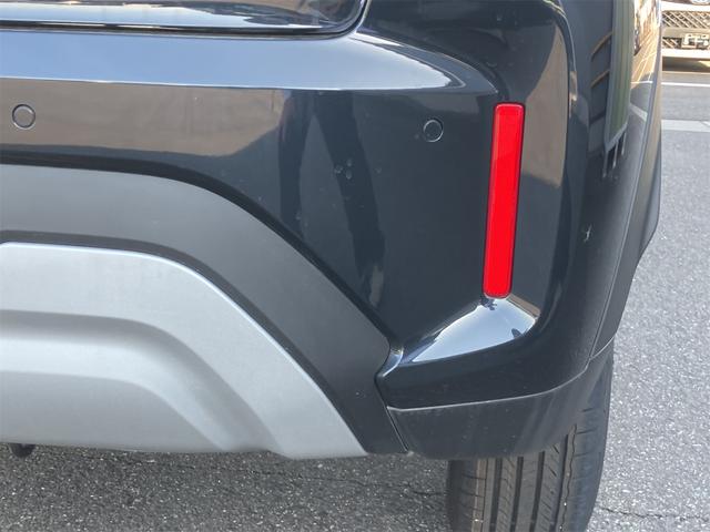 フロンクス ベースグレード　バックカメラ　クリアランスソナー　オートクルーズコントロール　レーンアシスト　衝突被害軽減システム　ナビ　ＴＶ　オートライト　ＬＥＤヘッドランプ　アルミホイール　スマートキー　アイドリングストップ（77枚目）