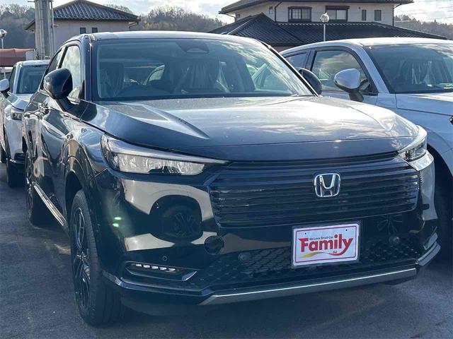 ヴェゼル ｅ：ＨＥＶ　Ｚ　登録済み未使用車　バックカメラ　クリアランスソナー　オートクルーズコントロール　レーンアシスト　衝突被害軽減システム　オートライト　ＬＥＤヘッドランプ　アルミホイール　スマートキー　電動格納ミラー（18枚目）