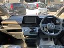 毎回座るフロントシート。運転席は必ず使用する部分ですので、座り心地が重要です!