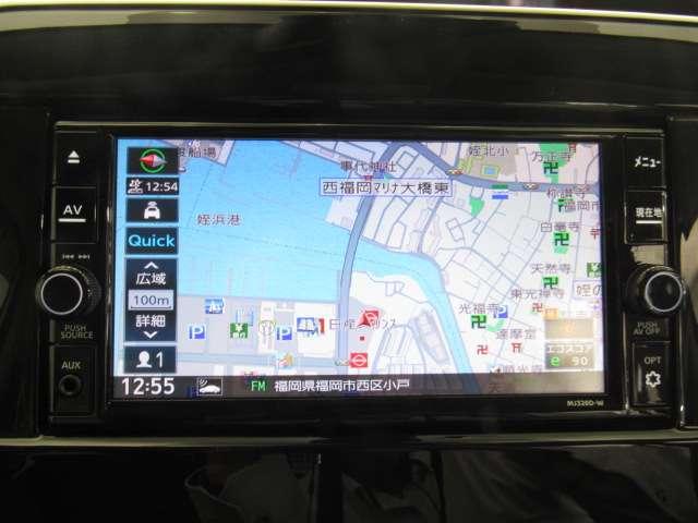 セレナ 1.2 e-POWER ハイウェイスター V ナビ/後席モニタ-/アラビュ/プロパイ/スマ- 360°カメラ エマジェンシーブレーキ 1オナ スマキー バックカメラ LED レーンアシスト 点検記録簿付 ETC Aストップ イモビ フルオートエアコン アルミホイール エアバック メモリーナビ(4枚目)